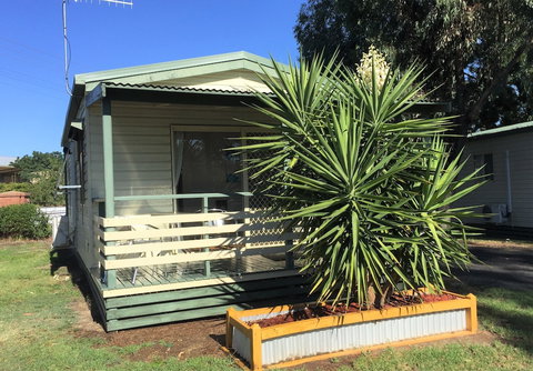 Junee Tourist Park - Accommodation Newcastle 2