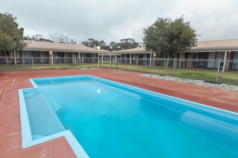 Club Inn Motel - Accommodation Newcastle 2
