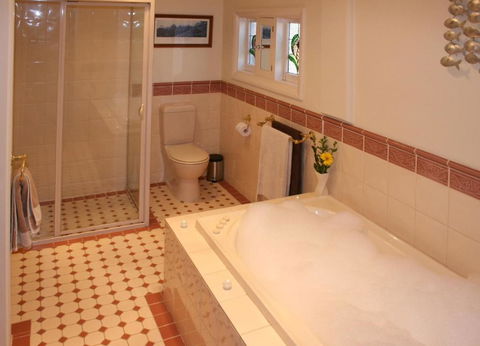 Oats Cottage - Accommodation Newcastle 2