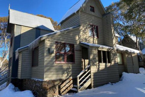 Merrigang Chalet Dinner Plain - Accommodation Newcastle 0