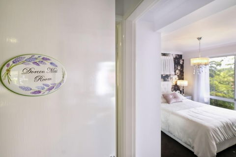 Valley View Bed & Breakfast - Accommodation Newcastle 6