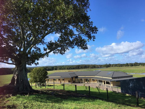 The Glen - Accommodation Newcastle 4