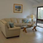 Orangewood - Accommodation Newcastle 0