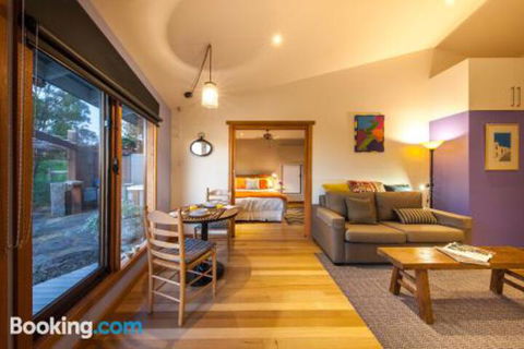 The Linden Bed & Breakfast - Accommodation Newcastle 0