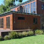 Yolla Beach House - Accommodation Newcastle 0