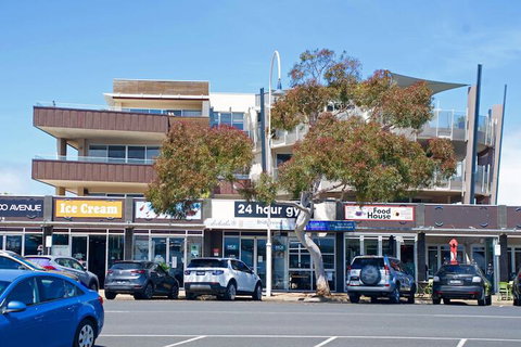 Rejuvenate At San Remo - Rejuvenate Stays - Accommodation Newcastle 2