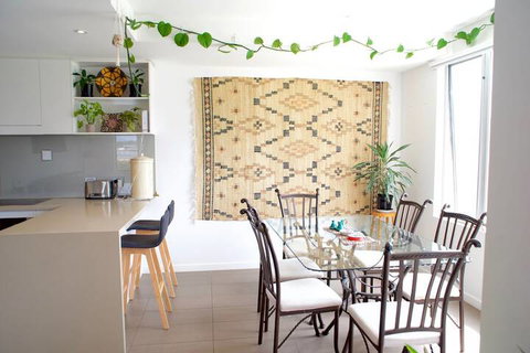 Rejuvenate At San Remo - Rejuvenate Stays - Accommodation Newcastle 3