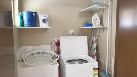 A City Retreat 2BR Apartment Reid Park Townsville - Accommodation Newcastle 2