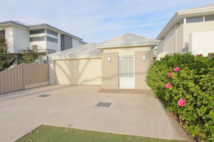 Alfred Cove WA Accommodation Newcastle