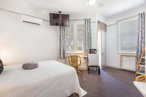 Cumquat House - Accommodation Newcastle 5