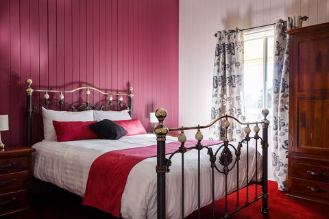 Lynrose Place - Accommodation Newcastle 1