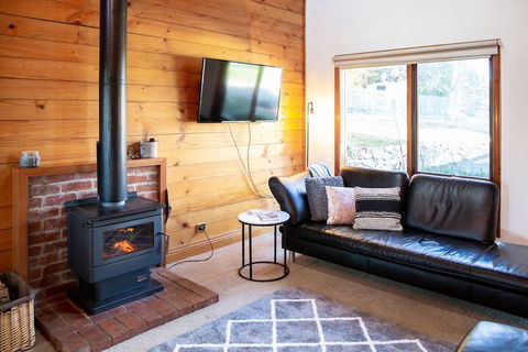 Vivere Retreat - Accommodation Newcastle 5