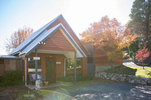Vivere Retreat - Accommodation Newcastle 3