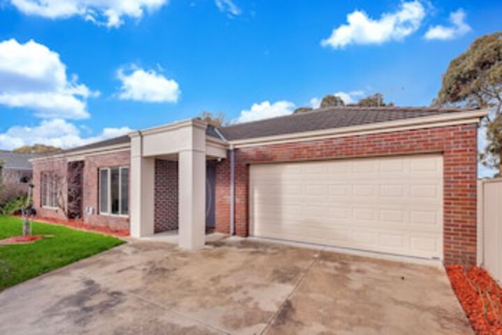 Invermay Park VIC Accommodation Newcastle