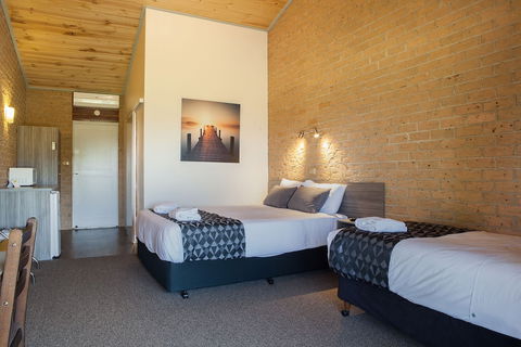 Lookout Mountain Retreat - Accommodation Newcastle 5
