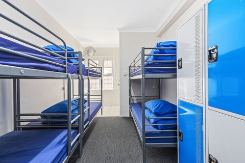 Ady's Place Backpackers - Accommodation Newcastle 3
