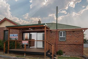 Royal Motel Tenterfield - Accommodation Newcastle 0