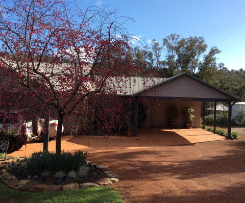Rickaty On Blackwood - Accommodation Newcastle 1