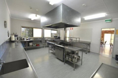 Reflections - Lake Cooby - Accommodation Newcastle 6