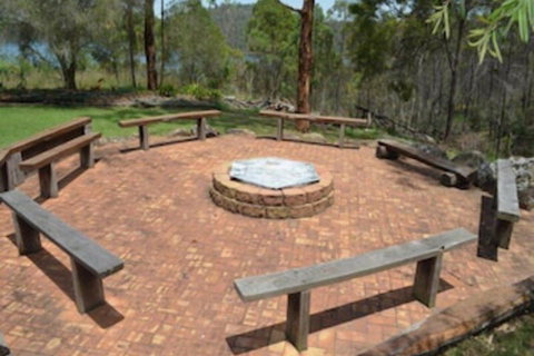 Reflections - Lake Cooby - Accommodation Newcastle 1