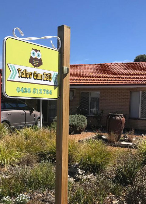 Yellow Gum Bed & Breakfast - Accommodation Newcastle 2