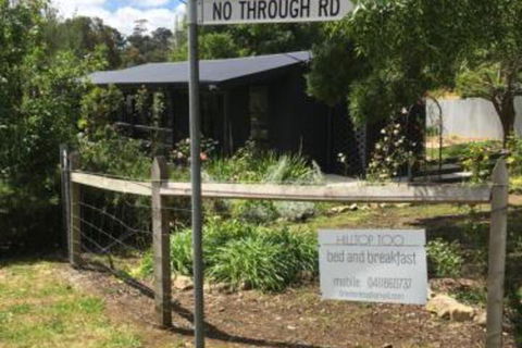 Hilltop Too - Accommodation Newcastle 2