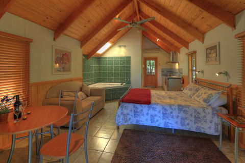 Colac Colac Caravan Park - Accommodation Newcastle 1