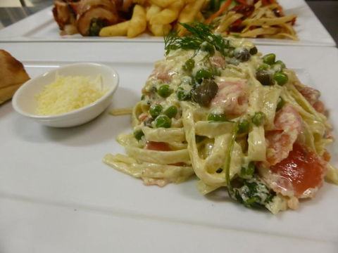 Railway Tavern Northampton - Accommodation Newcastle 2