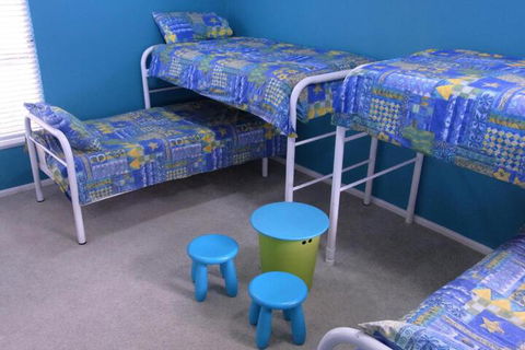 A Lakehouse Escape - Accommodation Newcastle 2