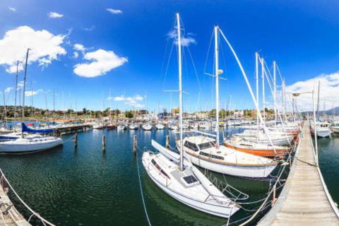 Bellerive Marina View Apartments NO 27 - Accommodation Newcastle 2