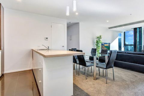 MJ Shortstay Southbank Grande Apartments - Accommodation Newcastle 4