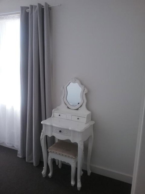 Tullah Tavern - Accommodation Newcastle 3