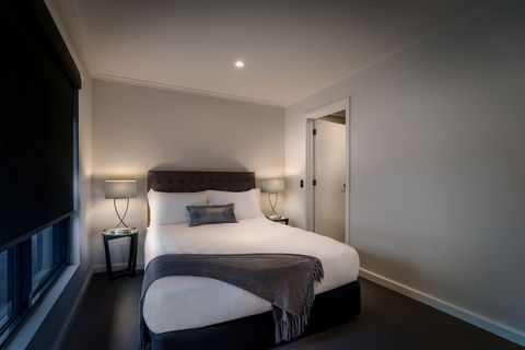 Crest On Park - Accommodation Newcastle 2