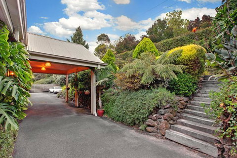 Wildwood Lodge - Accommodation Newcastle 2