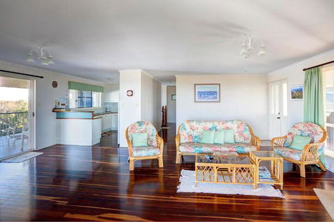 Verandahs - Accommodation Newcastle 5