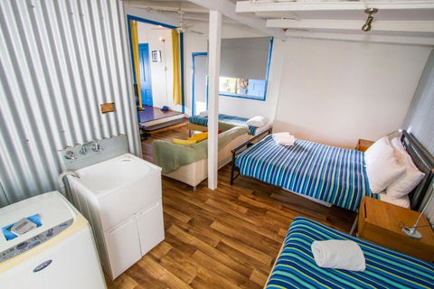 Sunset Villa - Accommodation Newcastle 1