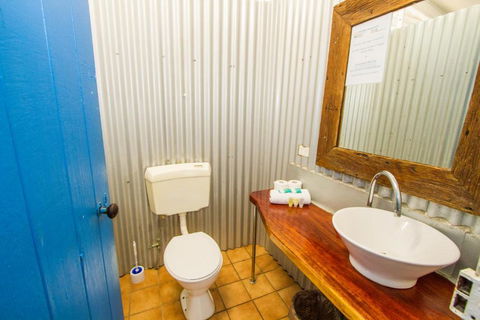 Sunset Villa - Accommodation Newcastle 4