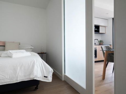 LittleStay Collection Flemington - Accommodation Newcastle 2