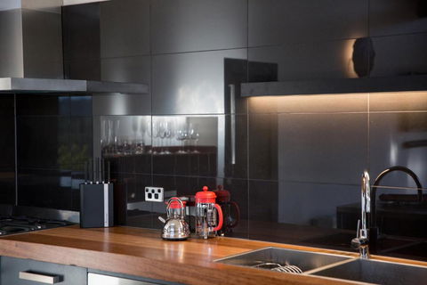Villa Rochford - Accommodation Newcastle 3