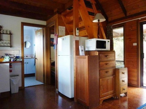 Raven Cottage - Accommodation Newcastle 2