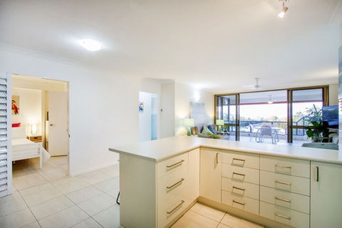 Aqua Marine Boutique Apartment - Accommodation Newcastle 6