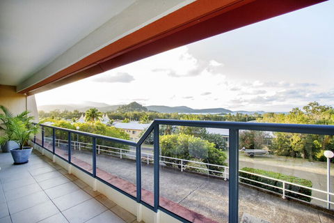 Aqua Marine Boutique Apartment - Accommodation Newcastle 3