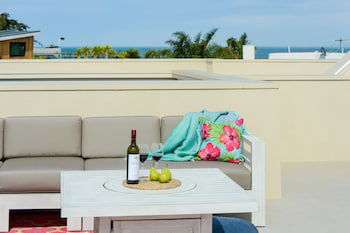 BOUTIQUE STAYS - Hampton Lookout - Accommodation Newcastle 0