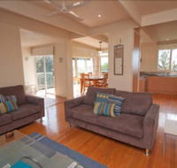 Nakarra - Accommodation Newcastle