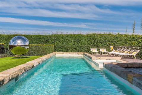 A PERFECT STAY - Villa St Helena - Accommodation Newcastle 4