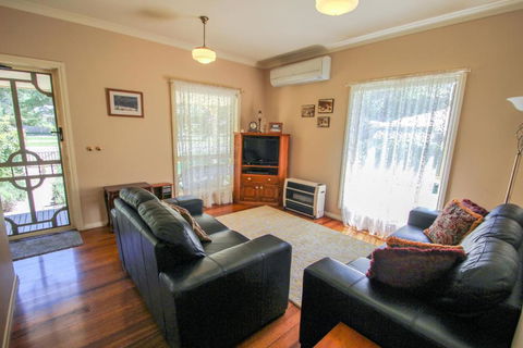 Harrietville Cottage - Accommodation Newcastle 1