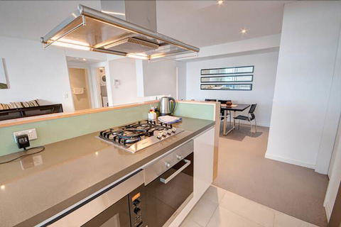 Bridgepoint 502 - Accommodation Newcastle 6