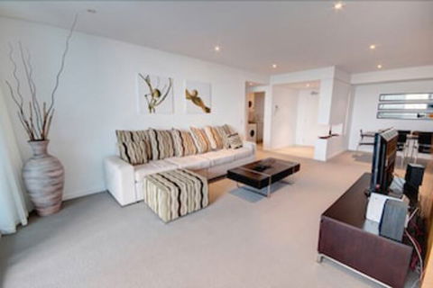 Bridgepoint 502 - Accommodation Newcastle 0
