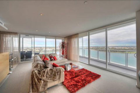 Bridgepoint 1105 - Accommodation Newcastle 0