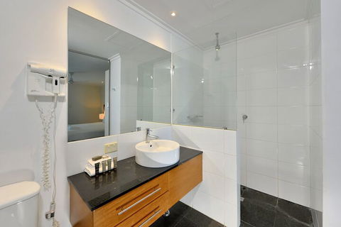 Sea Side 508 - Accommodation Newcastle 7